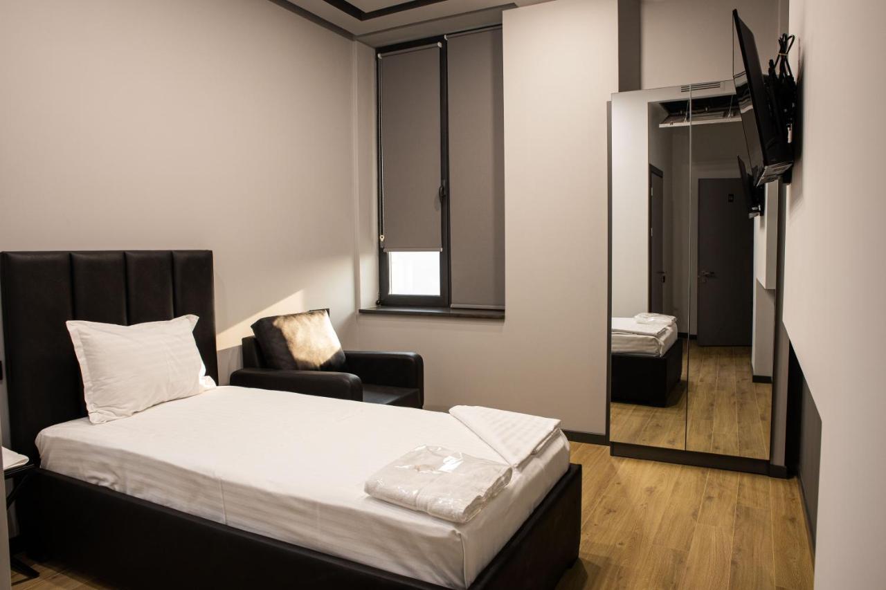 Hotel Elion Ереван Екстериор снимка