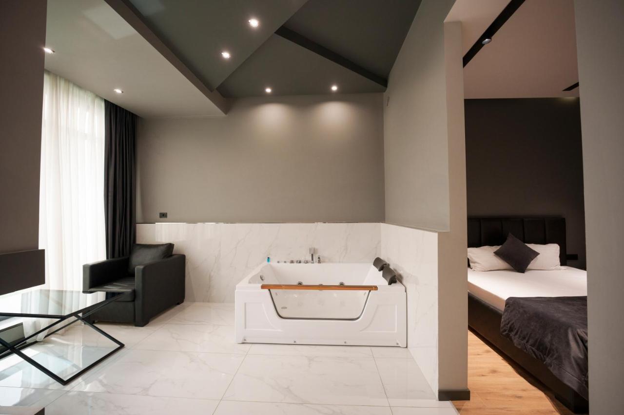 Hotel Elion Ереван Екстериор снимка