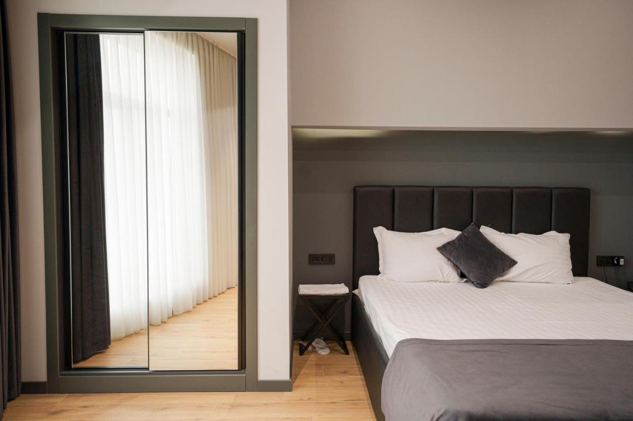 Hotel Elion Ереван Екстериор снимка